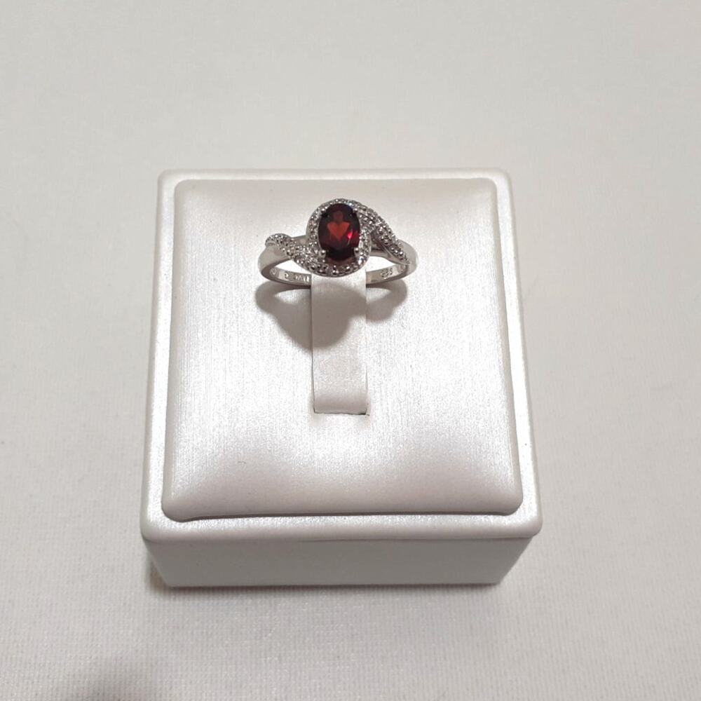 Avon NVC Sterling Silver Ring Red Garnet with CZ's Size 6